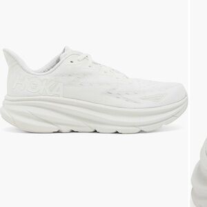 Hoka clifton 9 running shoe
